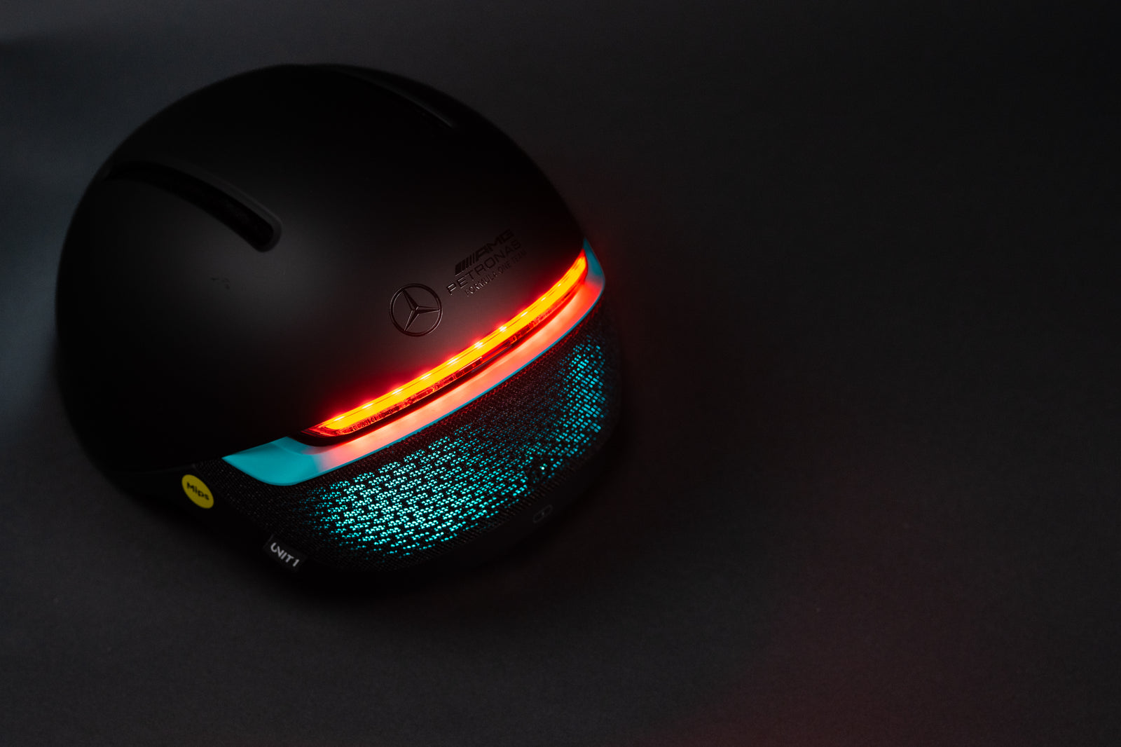 Brake light on the Mercedes-AMG F1 Team Smart eBike Helmet