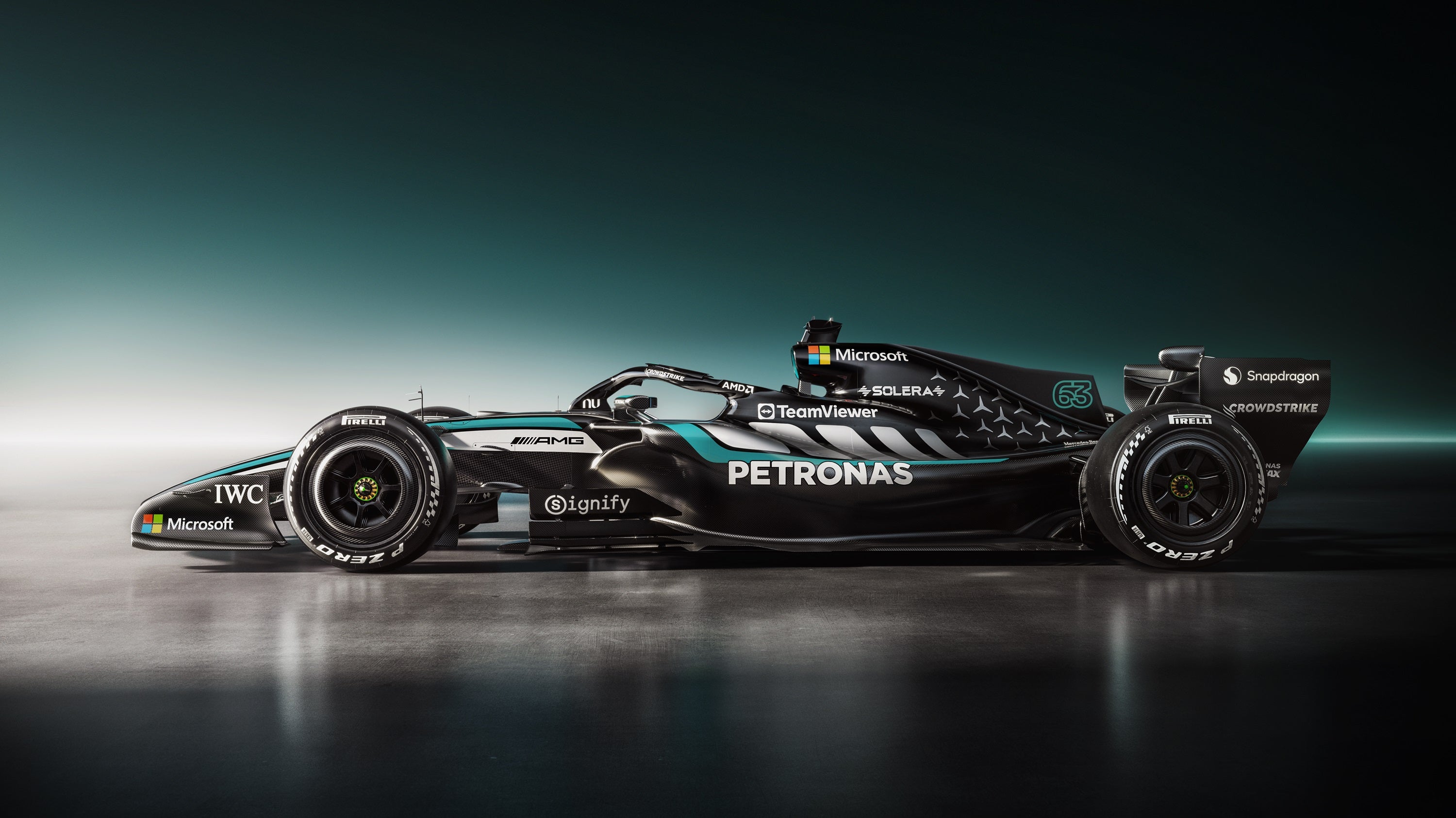 City Edition 250 Mercedes-AMG PETRONAS F1® Team Electric Bike | n+