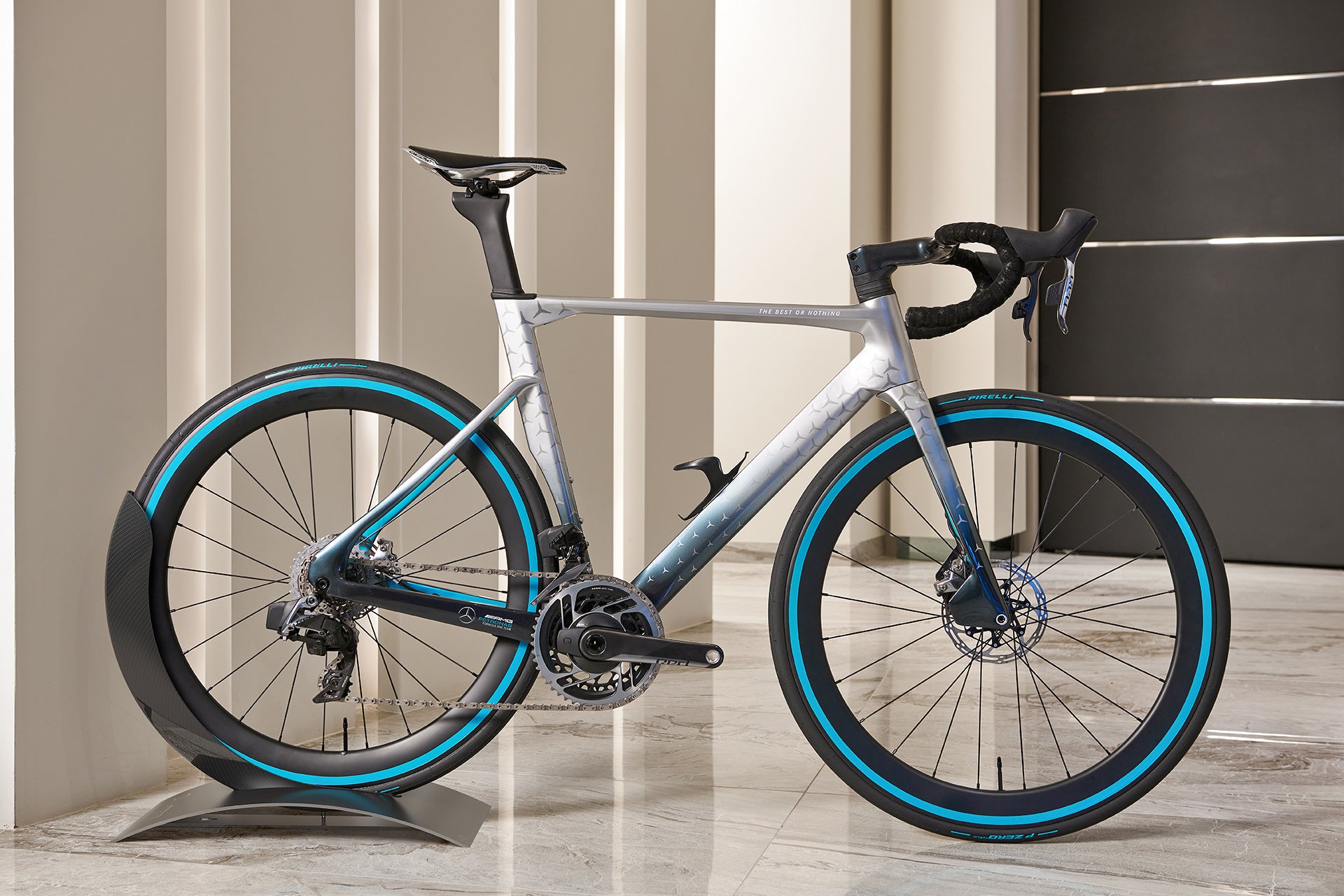 Mercedes-AMG PETRONAS F1 Team V13 LimitedEdition Road Bike | n+ Bikes