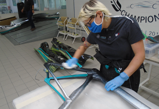 Mercedes-AMG PETRONAS F1® Team V11 Road Edition