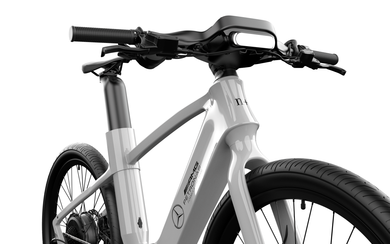 City Edition 250 Mercedes-AMG PETRONAS F1® Team eBike n+ Bikes